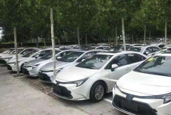 卡羅拉、租車跑DD；租車網約車新能源出租普通轎車網約車DD租車日產、豐田等車輛出租